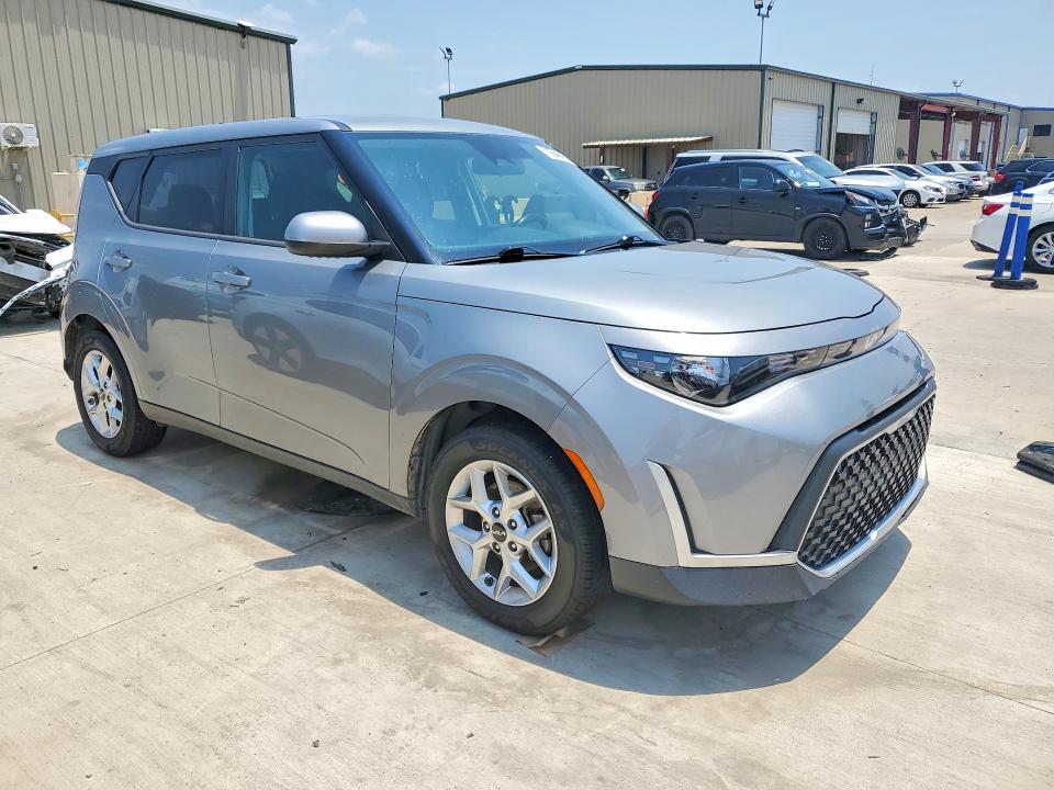 Продажа на аукционе авто 2023 Kia Soul, vin: KNDJ23AU3P7861742, номер лота: 58127236