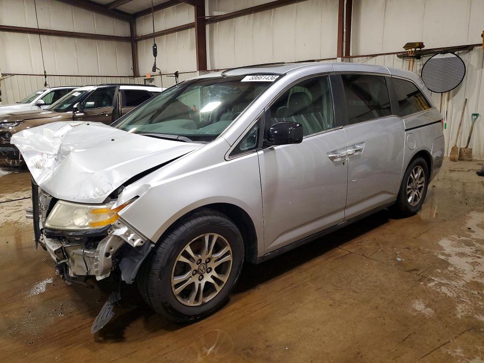 58661436 :رقم المزاد ، 5FNRL5H62BB042386 vin ، 2011 Honda Odyssey مزاد بيع