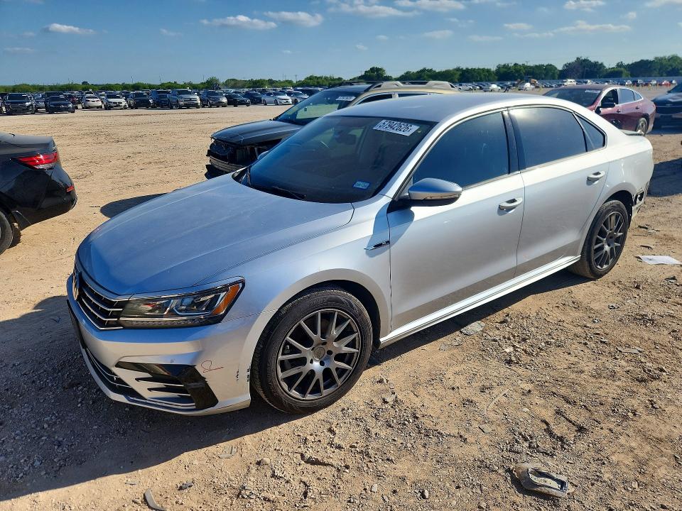 2018 Volkswagen Passat მანქანა იყიდება აუქციონზე, vin: 1VWAA7A37JC015160, აუქციონის ნომერი: 57942626