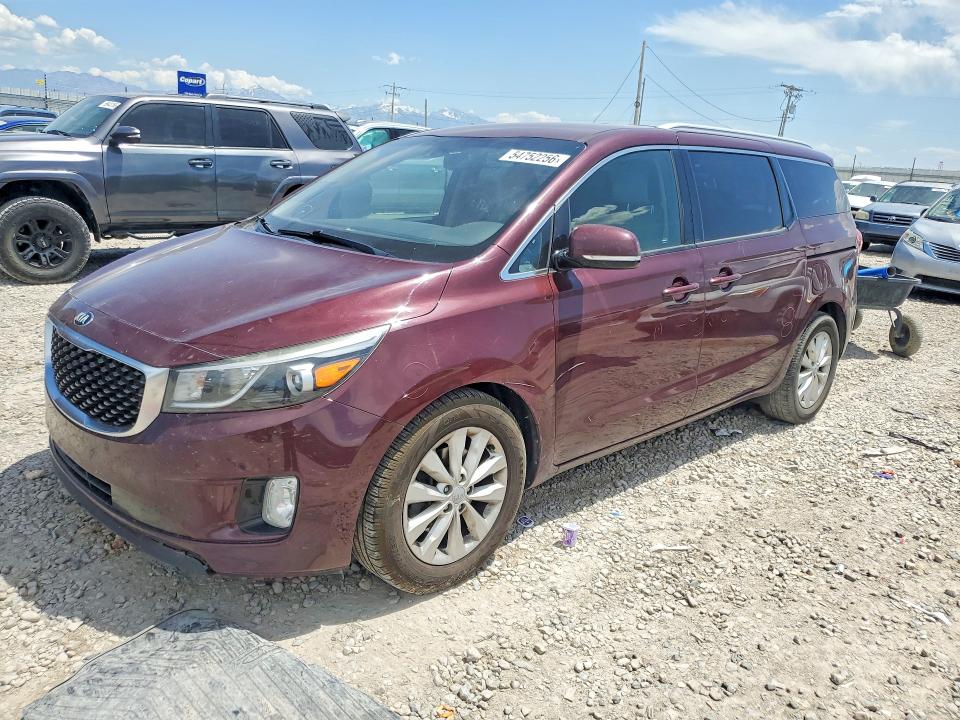 54752256 :رقم المزاد ، KNDMC5C11J6398926 vin ، 2018 Kia Sedona مزاد بيع