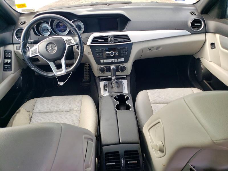 57560686 :رقم المزاد ، WDDGF4HBXER305170 vin ، 2014 Mercedes-benz C مزاد بيع