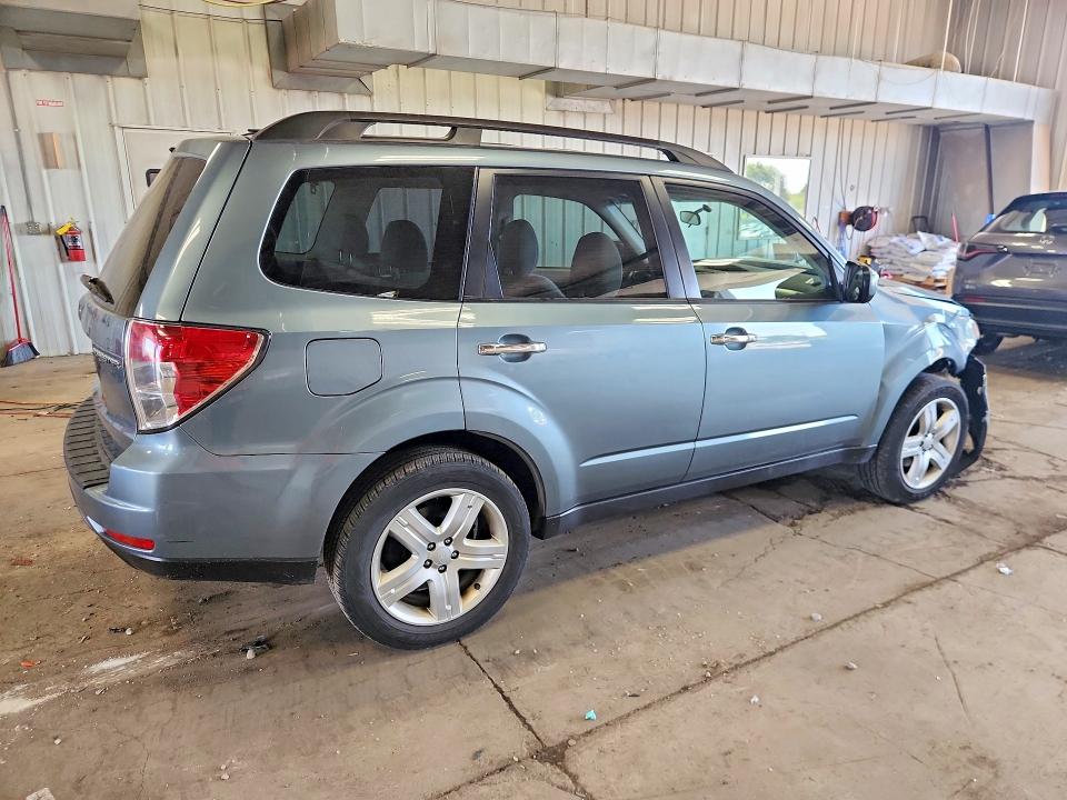55525566 :رقم المزاد ، JF2SH6CC6AH709255 vin ، 2010 Subaru Forester مزاد بيع