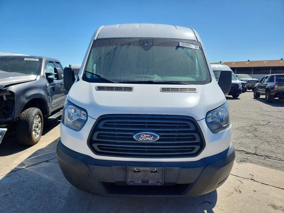 56989986 :رقم المزاد ، 1FTYR2CM4KKB59954 vin ، 2019 Ford Transit مزاد بيع