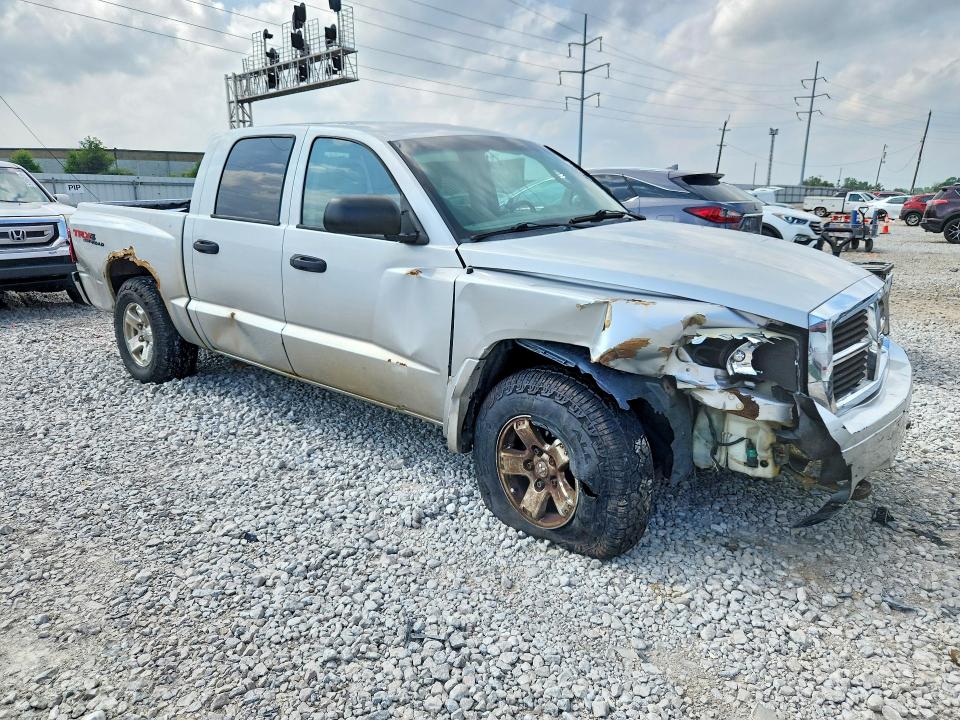 56999226 :رقم المزاد ، 1D7HW48N36S692802 vin ، 2006 Dodge Dakota مزاد بيع
