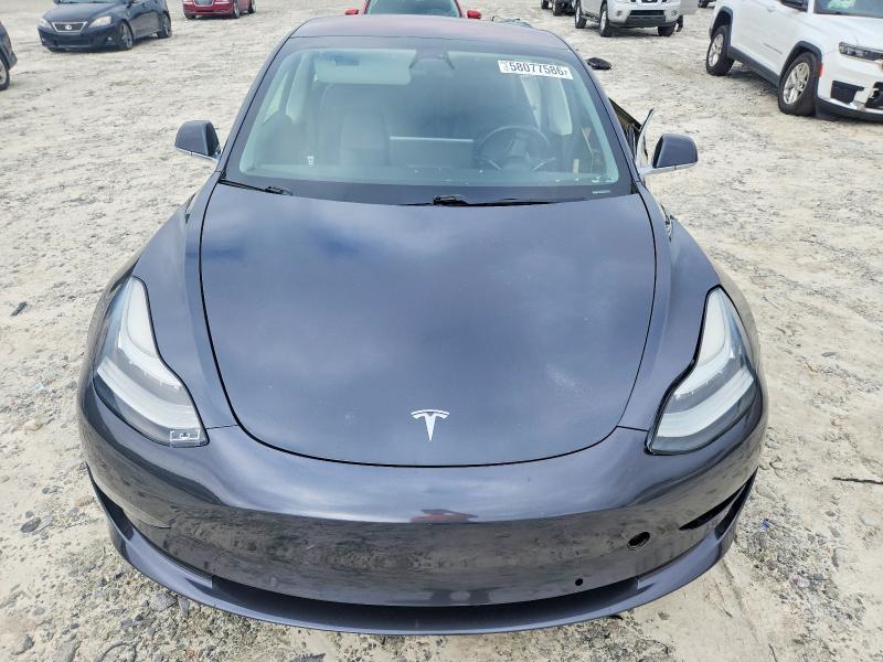 58077586 :رقم المزاد ، 5YJ3E1EA1JF101640 vin ، 2018 Tesla Model 3 مزاد بيع