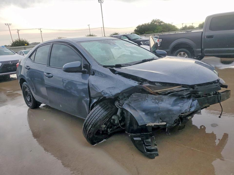 Aukcja sprzedaży 2018 Toyota Corolla, vin: 5YFBURHE0JP800547, numer aukcji: 58103316