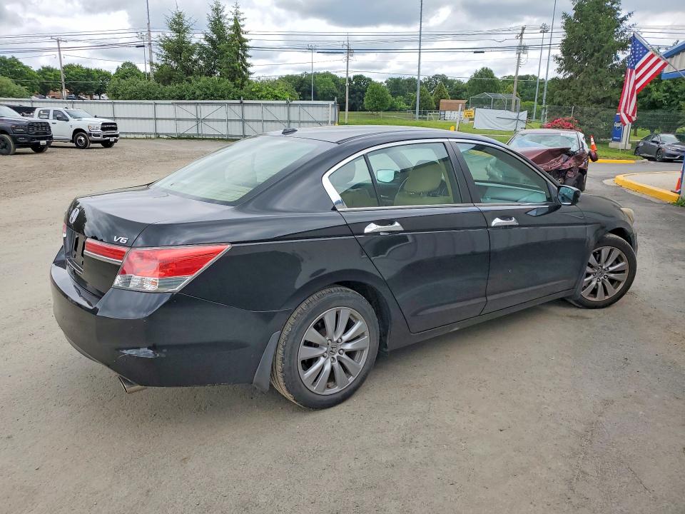 2012 Honda Accord მანქანა იყიდება აუქციონზე, vin: 1HGCP3F85CA037987, აუქციონის ნომერი: 56693136