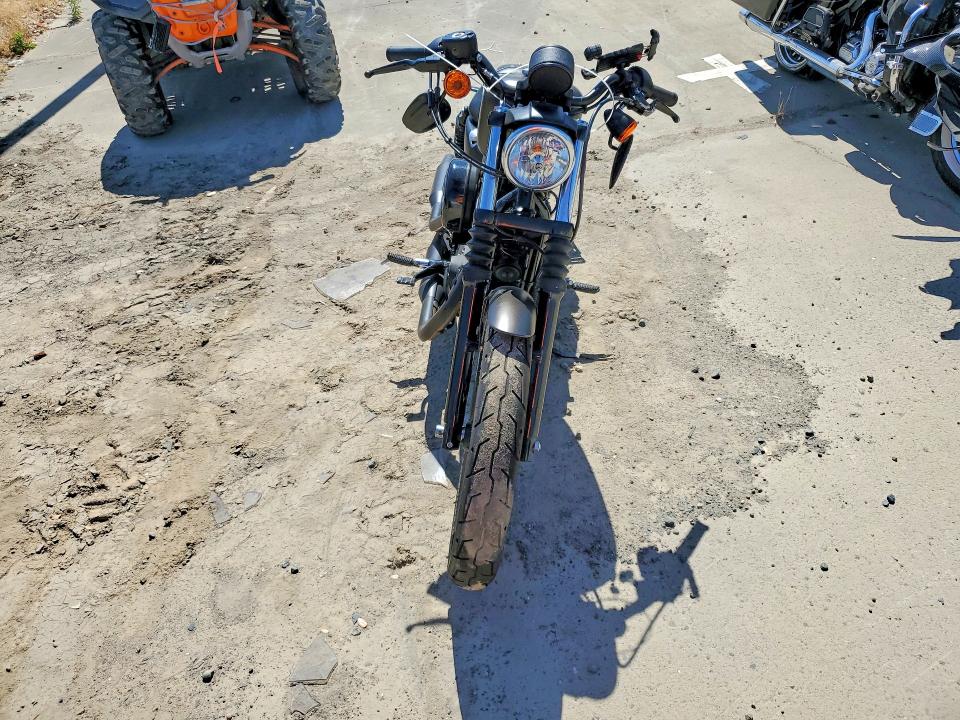 58254806 :رقم المزاد ، 1HD4LE220MB406986 vin ، 2021 Harley-davidson Xl883 مزاد بيع