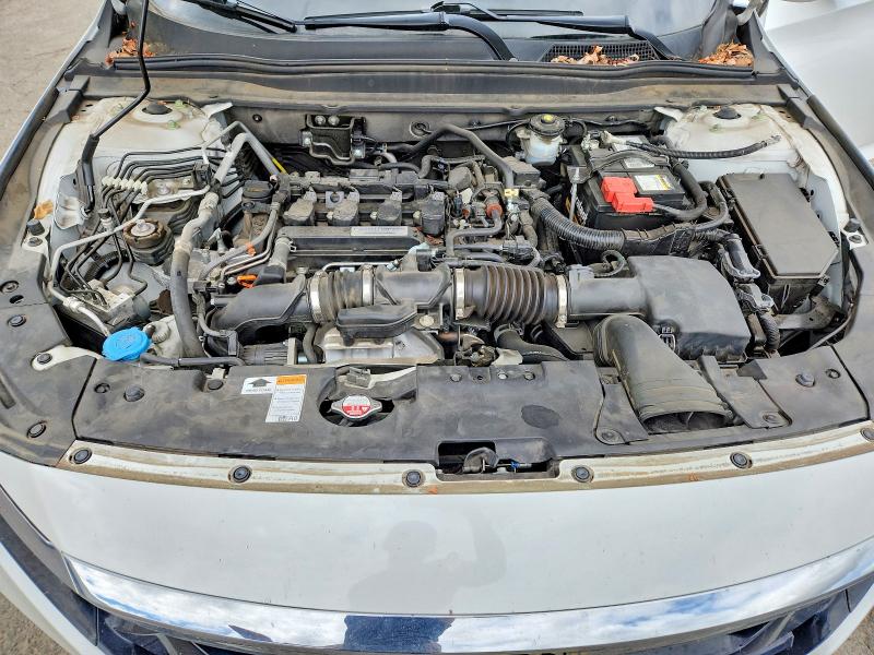 55806106 :رقم المزاد ، 1HGCV1F94JA013647 vin ، 2018 Honda Accord مزاد بيع