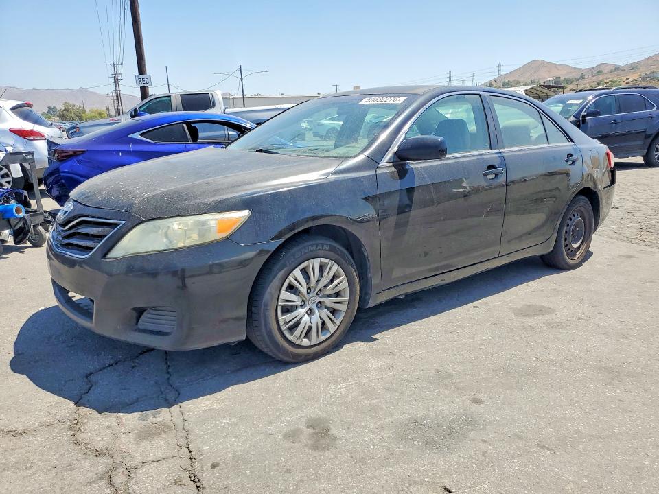 55632276 :رقم المزاد ، 4T4BF3EK4BR118617 vin ، 2011 Toyota Camry مزاد بيع