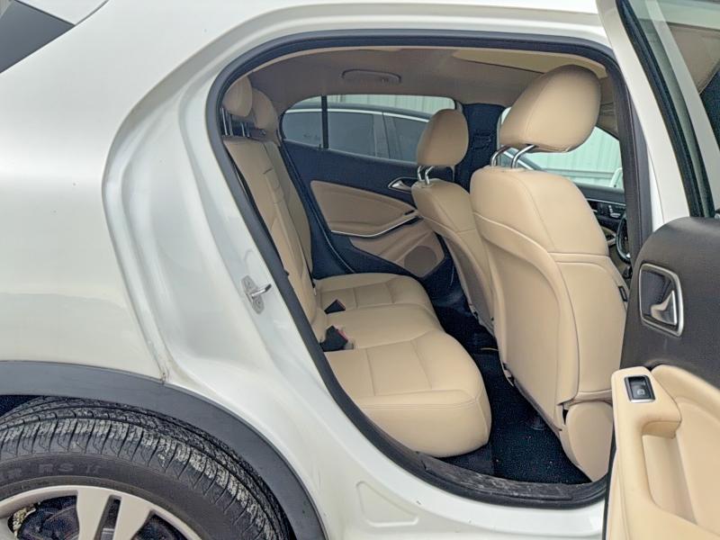 56158336 :رقم المزاد ، WDCTG4GB6KJ590820 vin ، 2019 Mercedes-benz Gla مزاد بيع