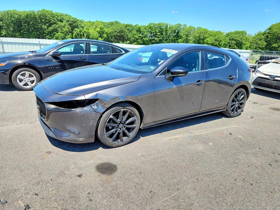 56605596 :رقم المزاد ، JM1BPAKM9R1713027 vin ، 2024 Mazda 3 مزاد بيع
