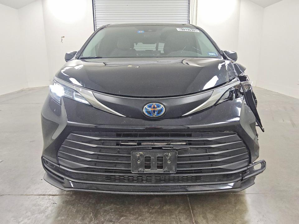 Продаж на аукціоні авто 2025 Toyota Sienna, vin: 5TDKSKFC2SS177665, номер лоту: 57337676