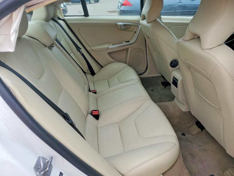 2015 Volvo S60 მანქანა იყიდება აუქციონზე, vin: YV1612TB5F2316095, აუქციონის ნომერი: 56795556