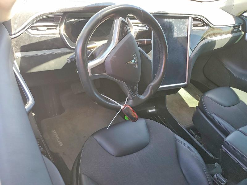 2015 Tesla Model S მანქანა იყიდება აუქციონზე, vin: 5YJSA1E14FF112906, აუქციონის ნომერი: 56004946