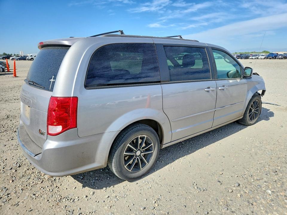 56316066 :رقم المزاد ، 2C4RDGEG9HR760665 vin ، 2017 Dodge Grand Caravan مزاد بيع