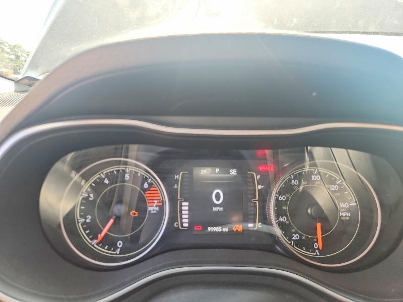 56968326 :رقم المزاد ، 1C4PJLLB9LD596619 vin ، 2020 Jeep Cherokee مزاد بيع