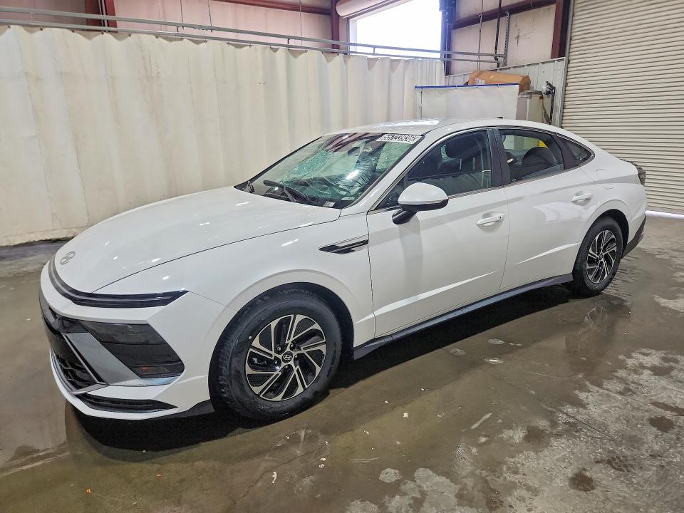 2026 Hyundai Sonata Hybrid მანქანა იყიდება აუქციონზე, vin: KMHL24JJ8TA164869, აუქციონის ნომერი: 55723936