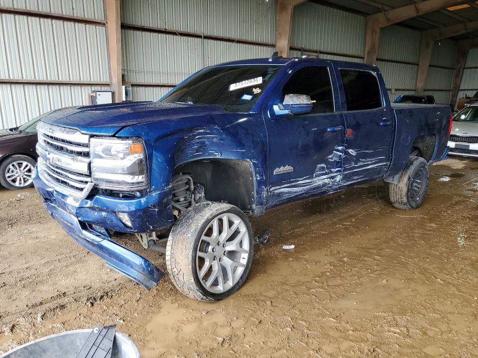2018 Chevrolet Silverado მანქანა იყიდება აუქციონზე, vin: 3GCPCRECXJG530681, აუქციონის ნომერი: 57512836