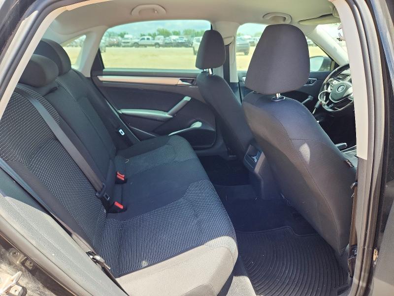 Продажа на аукционе авто 2016 Volkswagen Passat, vin: 1VWAT7A31GC025640, номер лота: 57239276