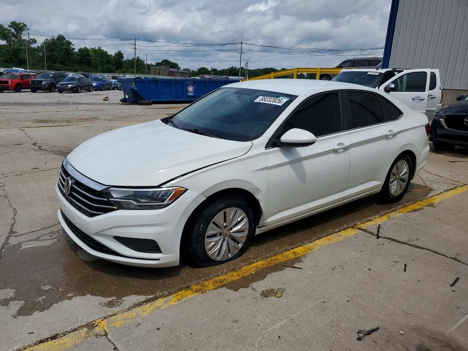 58232826 :رقم المزاد ، 3VWC57BU1KM177273 vin ، 2019 Volkswagen Jetta مزاد بيع