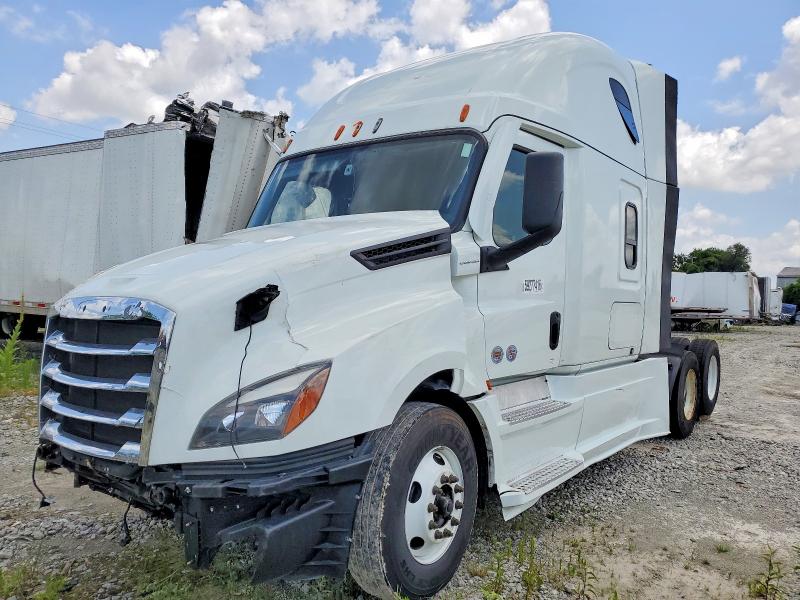Продажа на аукционе авто 2025 Freightliner Cascadia 126, vin: 1FUJHHFG8SLVR2032, номер лота: 59277416