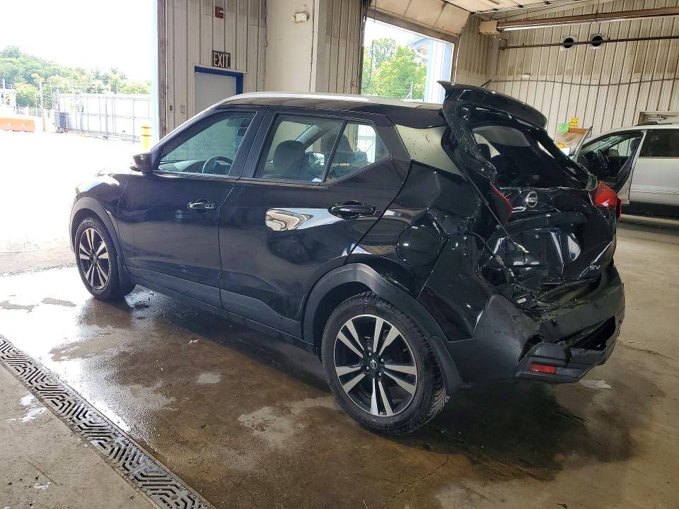 58800726 :رقم المزاد ، 3N1CP5CV4LL532830 vin ، 2020 Nissan Kicks مزاد بيع