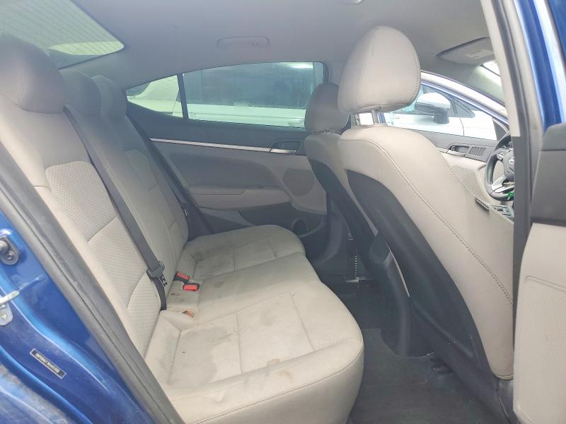 59019276 :رقم المزاد ، 5NPD84LF7KH411418 vin ، 2019 Hyundai Elantra مزاد بيع