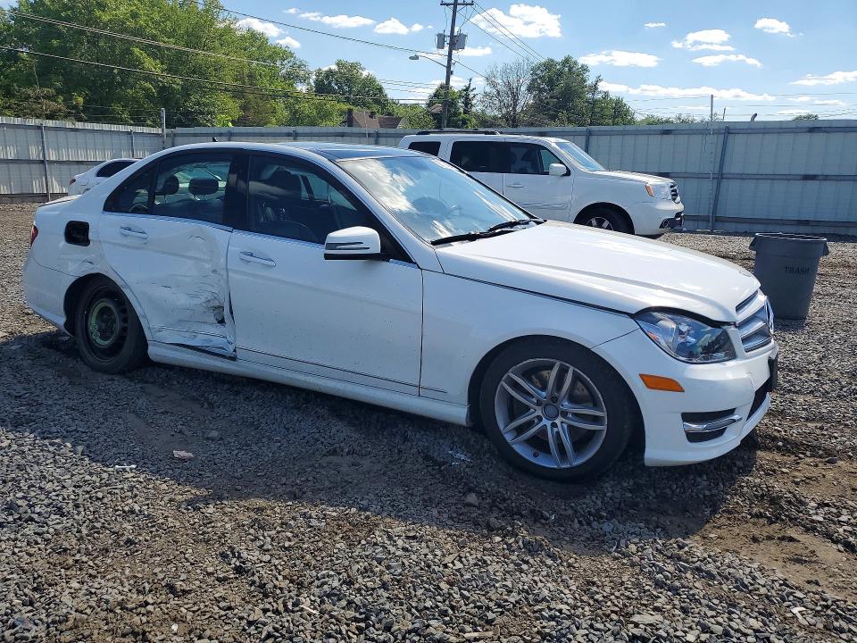 58792426 :رقم المزاد ، WDDGF8ABXDR241535 vin ، 2013 Mercedes-benz C مزاد بيع