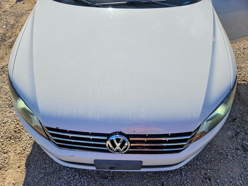56493916 :رقم المزاد ، 1VWCM7A36CC022829 vin ، 2012 Volkswagen Passat مزاد بيع