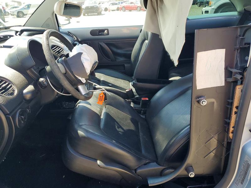 57877956 :رقم المزاد ، 3VWPG3AG7AM020247 vin ، 2010 Volkswagen New Beetle مزاد بيع
