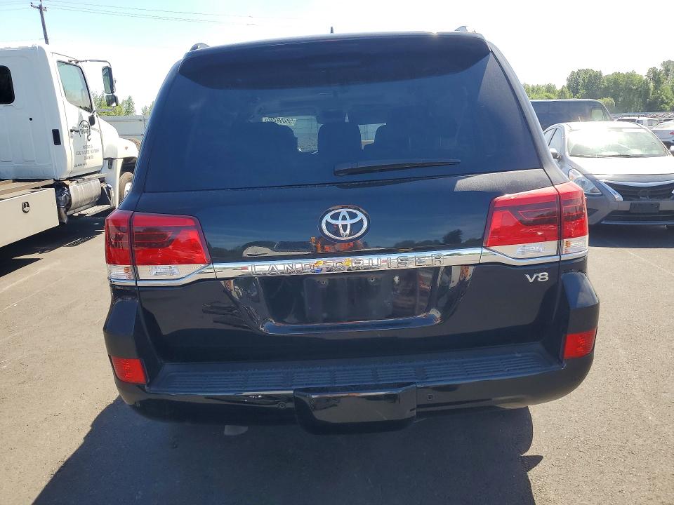 2016 Toyota Land Cruiser მანქანა იყიდება აუქციონზე, vin: JTMCY7AJ1G4042380, აუქციონის ნომერი: 58059206
