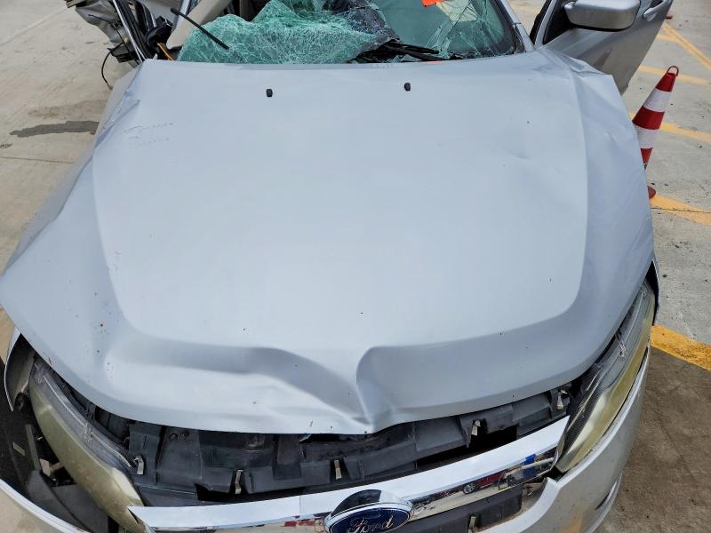 57486266 :رقم المزاد ، 3FAHP0HA8AR156290 vin ، 2010 Ford Fusion مزاد بيع