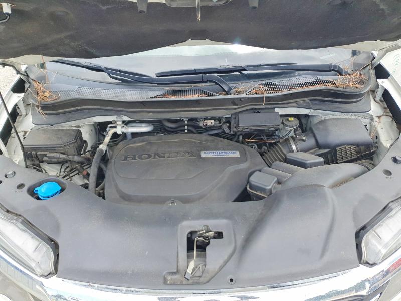 55947656 :رقم المزاد ، 5FNYF6H97HB044470 vin ، 2017 Honda Pilot مزاد بيع