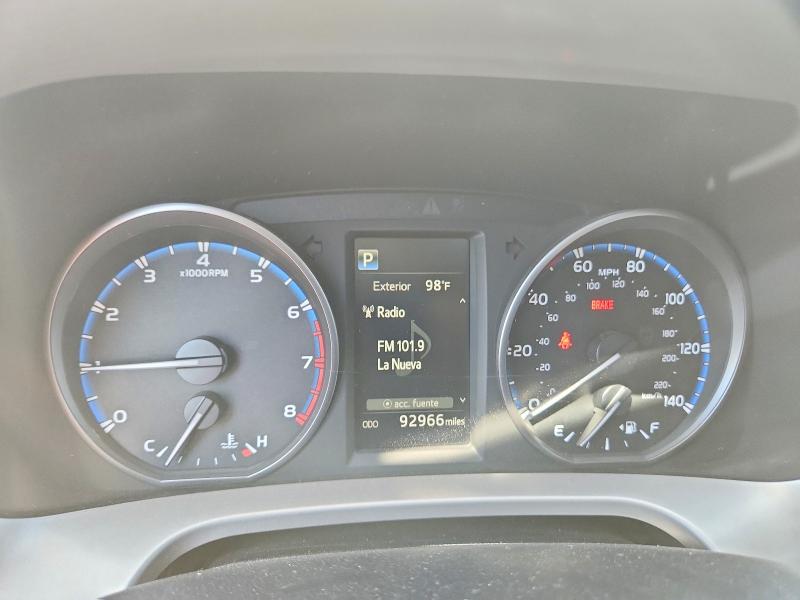 57508076 :رقم المزاد ، JTMWFREV3HD093974 vin ، 2017 Toyota Rav4 مزاد بيع