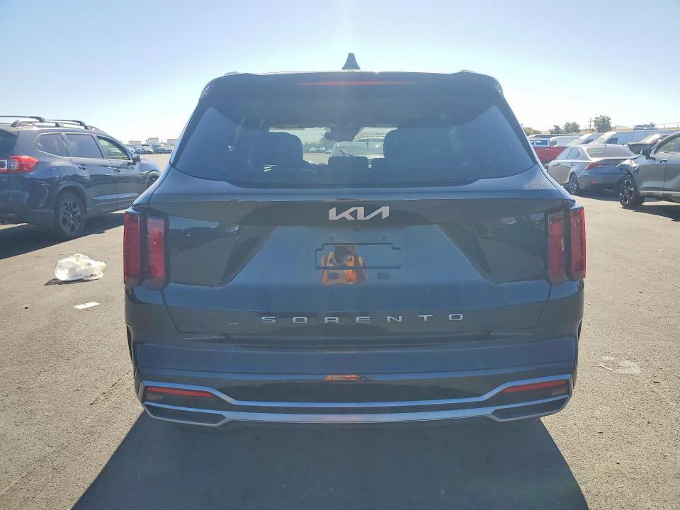 56894246 :رقم المزاد ، 5XYRL4LC1NG120726 vin ، 2022 Kia Sorento مزاد بيع