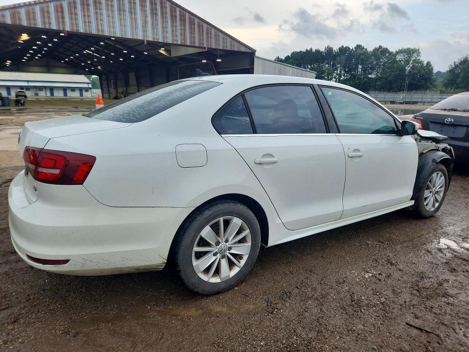 57606656 :رقم المزاد ، 3VWD67AJ9GM322947 vin ، 2016 Volkswagen Jetta مزاد بيع