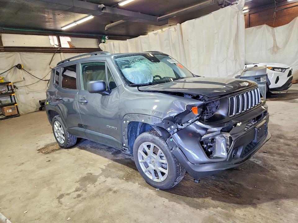 57626856 :رقم المزاد ، ZACNJDB10NPN81675 vin ، 2022 Jeep Renegade مزاد بيع