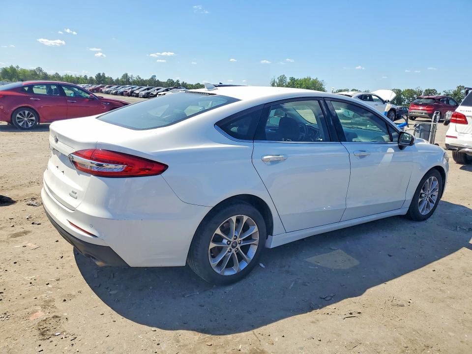 2020 Ford Fusion მანქანა იყიდება აუქციონზე, vin: 3FA6P0HD3LR122908, აუქციონის ნომერი: 56094096