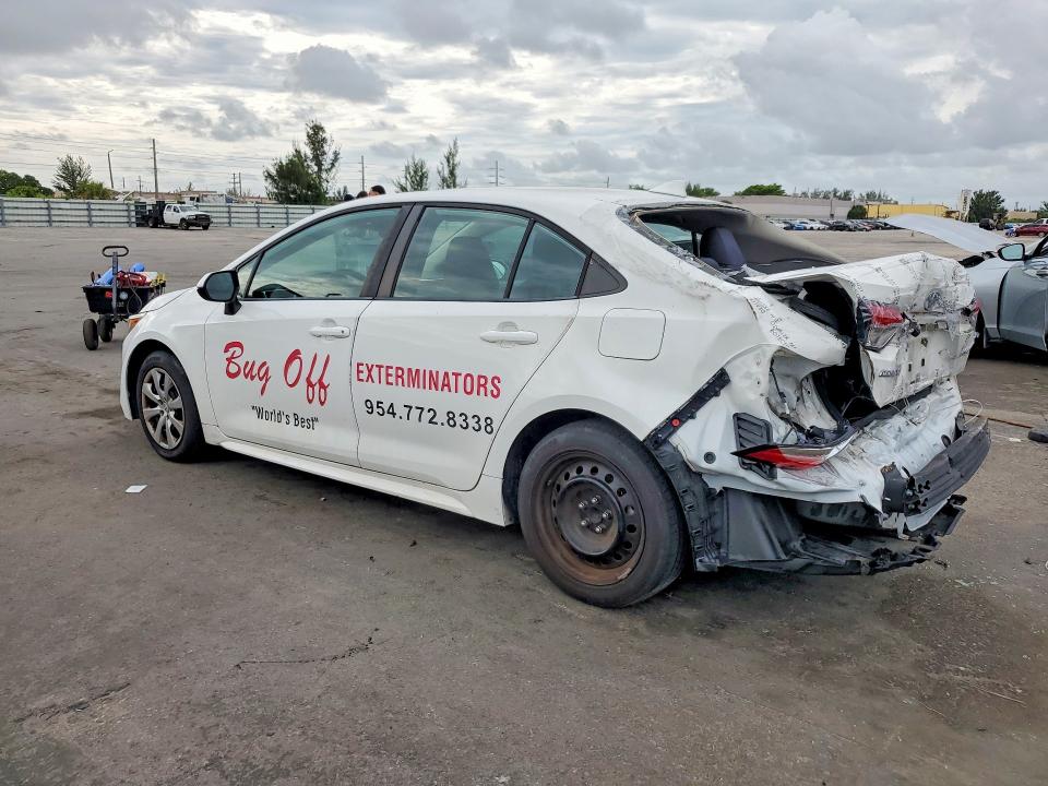 56191276 :رقم المزاد ، 5YFEPRAE8LP091836 vin ، 2020 Toyota Corolla مزاد بيع