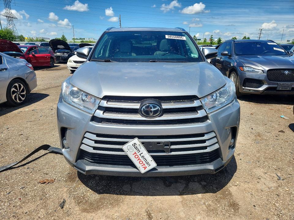 Продажа на аукционе авто 2017 Toyota Highlander, vin: 5TDJZRFH0HS508974, номер лота: 58550806