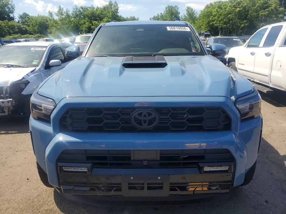 Продаж на аукціоні авто 2025 Toyota 4runner, vin: JTEVA5BR3S5058357, номер лоту: 56810056