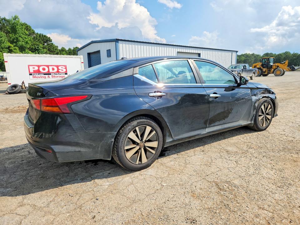 Продаж на аукціоні авто 2021 Nissan Altima, vin: 1N4BL4DV4MN355149, номер лоту: 56061556