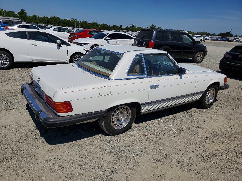 57892226 :رقم المزاد ، WDBBA45A5EA004463 vin ، 1984 Mercedes-benz 380 مزاد بيع