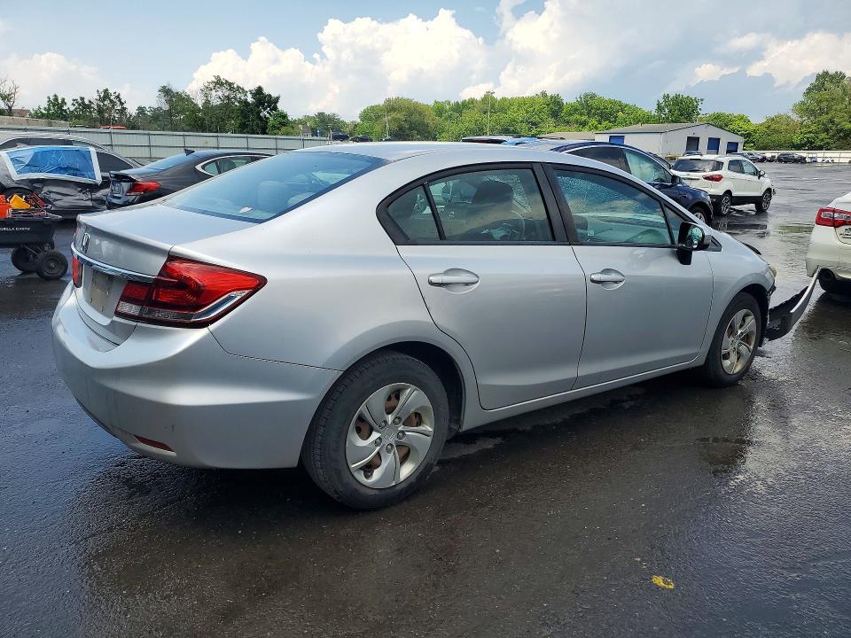 57385956 :رقم المزاد ، 19XFB2F5XFE221379 vin ، 2015 Honda Civic مزاد بيع