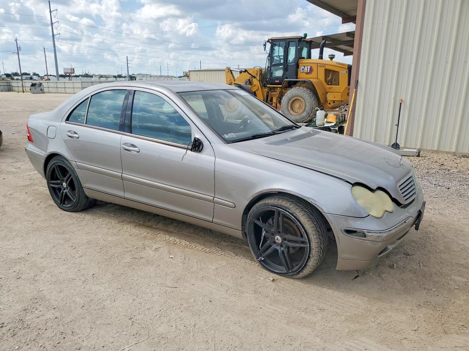 2004 Mercedes-benz C მანქანა იყიდება აუქციონზე, vin: WDBRF61J54A621460, აუქციონის ნომერი: 56150376