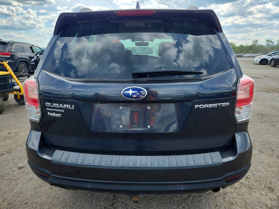 55669986 :رقم المزاد ، JF2SJAWC0JH479182 vin ، 2018 Subaru Forester مزاد بيع