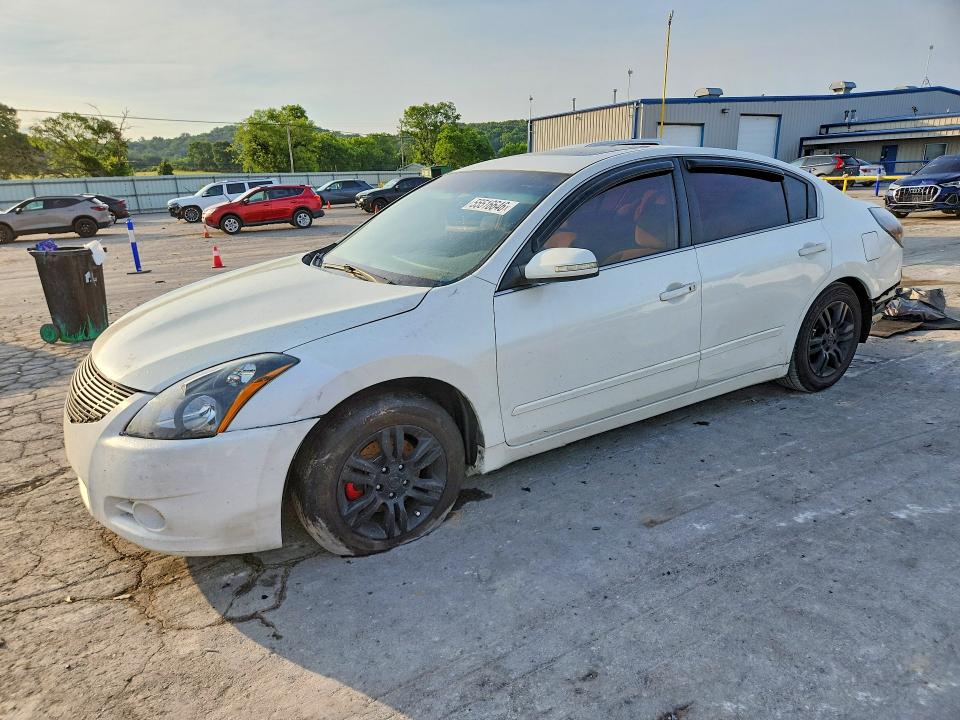 55516646 :رقم المزاد ، 1N4AL2APXAC176627 vin ، 2010 Nissan Altima مزاد بيع