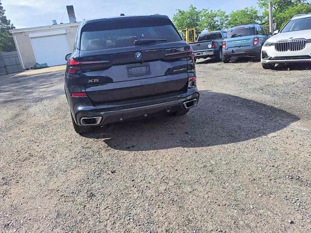 Продажа на аукционе авто 2026 Bmw X5, vin: 5UX43EU01T9339655, номер лота: 55635736