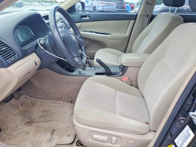 55861616 :رقم المزاد ، 4T1BE32KX4U289425 vin ، 2004 Toyota Camry مزاد بيع